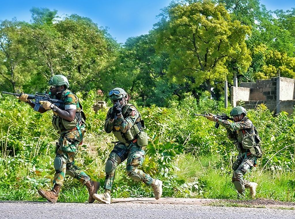 Government withdraws military protection for former ministers, unauthorized civilians
