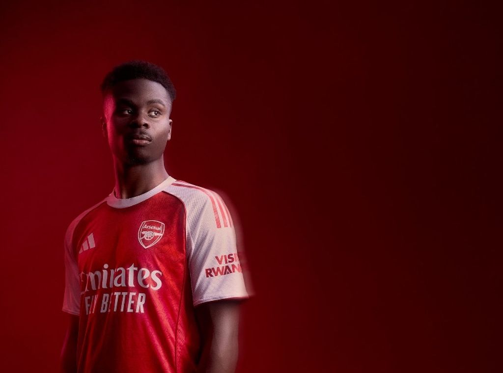 Arsenal unveil classic red and white 2025/2026 home kit