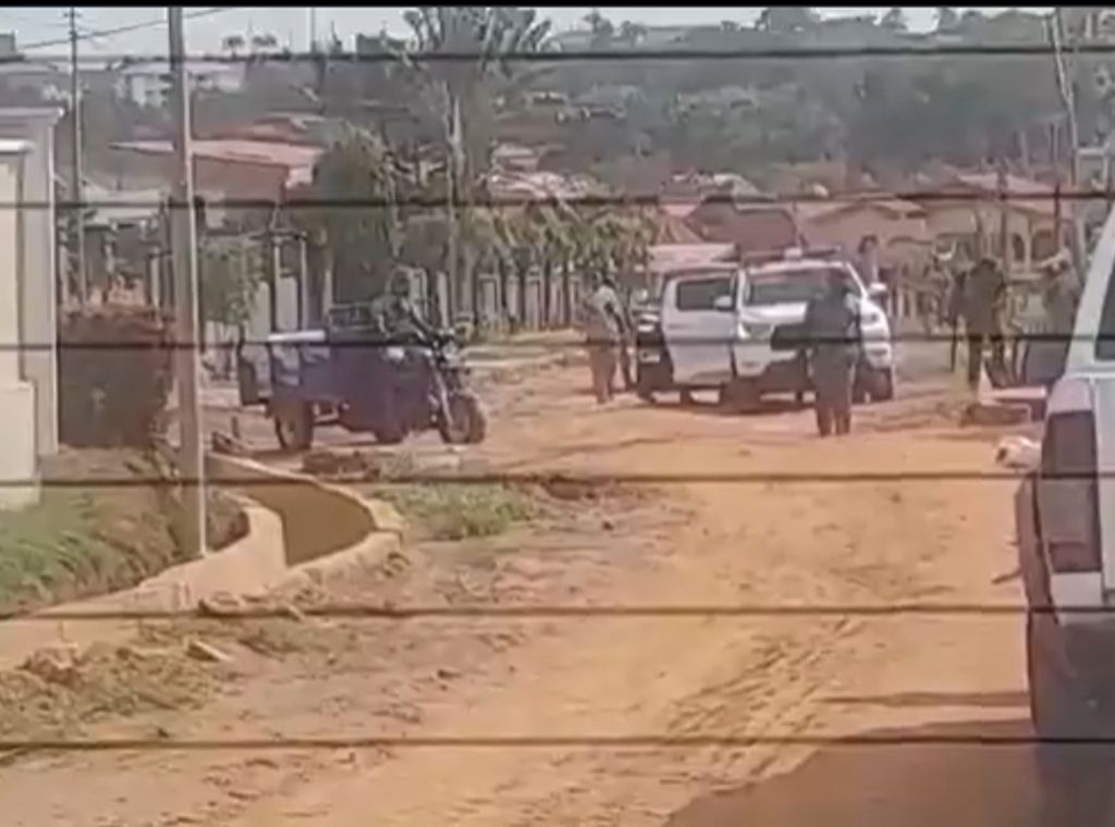 NIB, National Security storm Wontumi’s house