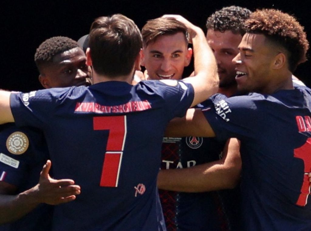 Luis Enrique’s PSG crush chaotic Atlético in fiery Club World Cup opener