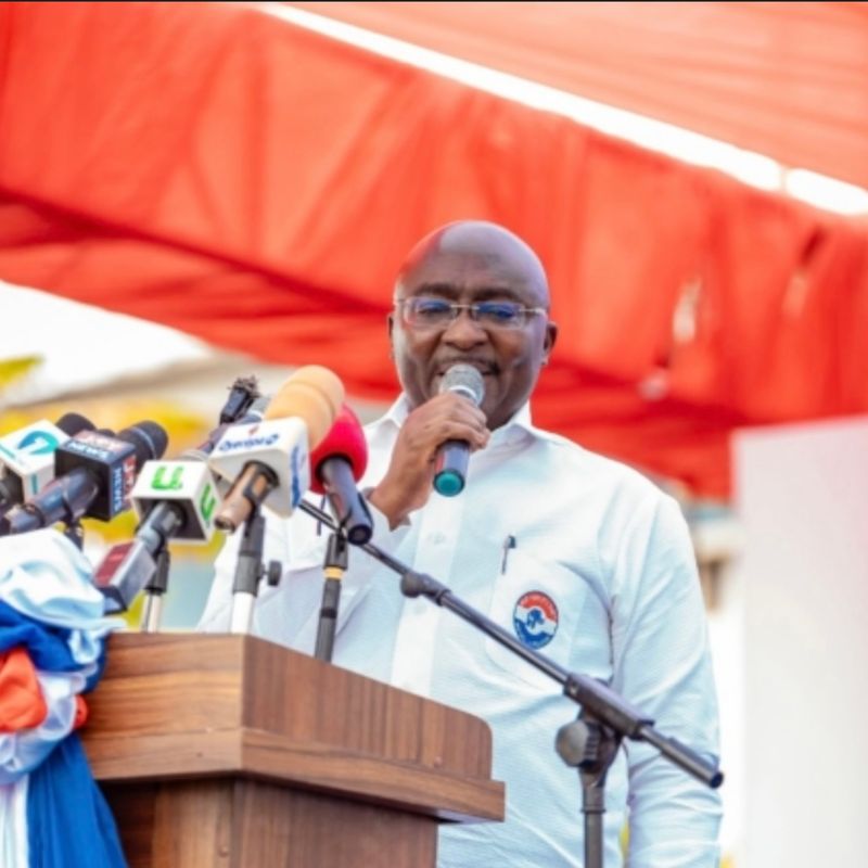 Let’s be thankful to God in all  things – Bawumia begins national tour in Takoradi