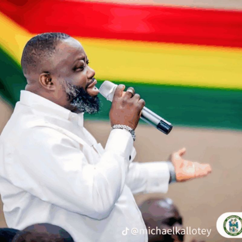 Accra mayor revives red line initiative with market women 