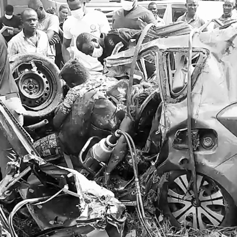 Tragic accident at Ekumfi Eyisam claims 2 lives